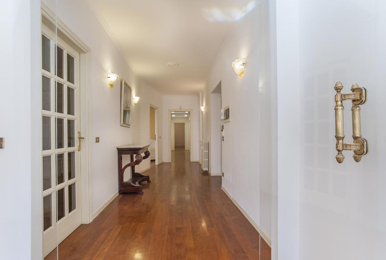 Eur Luminous And Large Family Terrace Apartment Roma Ngoại thất bức ảnh